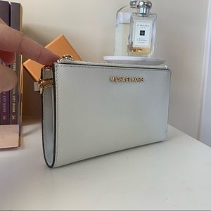 Michael Kors white wristlet